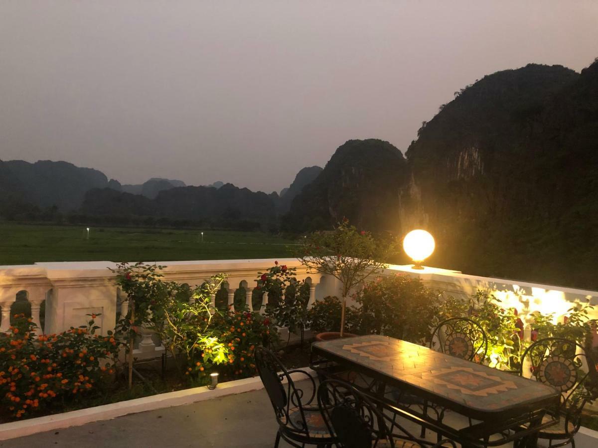 Liberty Hall Tam Coc Hotel & Villa Ninh Binh Exterior foto